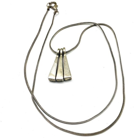 Pendant Necklace Silver Tone Triple Wedge Modernist Classic Career Geometric - Picture 2 of 8